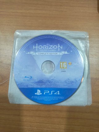 Horizon Zero Dawn Complete Edition PS4