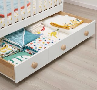 Cuna completa con colchón y protectores