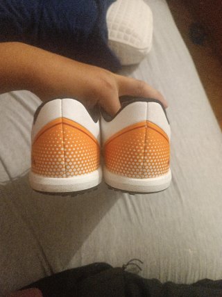 Zapatillas Diadora Blancas y Naranja Originales