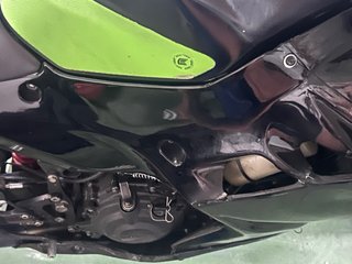 Kawasaki Ninja ZX-4R / ZXR 400 (2021) Preparada