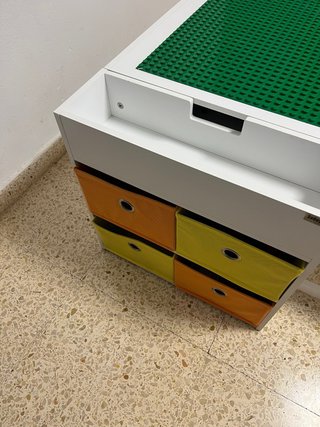 Mesa Construcción Lego con 2 Taburetes