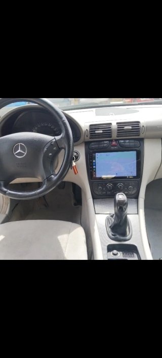 Mercedes-Benz Clase C 2004