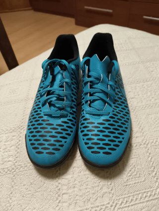 Botas de fútbol Nike multitaco