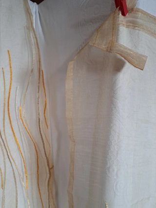 Tendine a vetro beige e oro