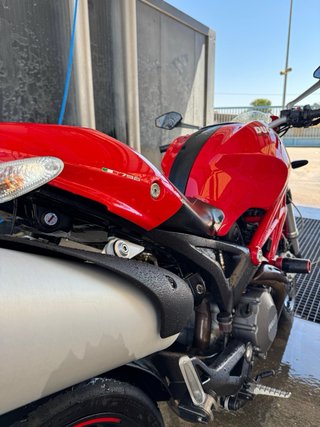 Ducati Monster 796 abs A2