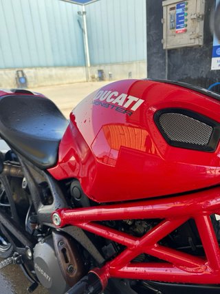 Ducati Monster 796 abs A2