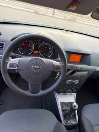Opel Astra 2005