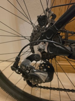 Bicicleta de Montaña Negra y Naranja