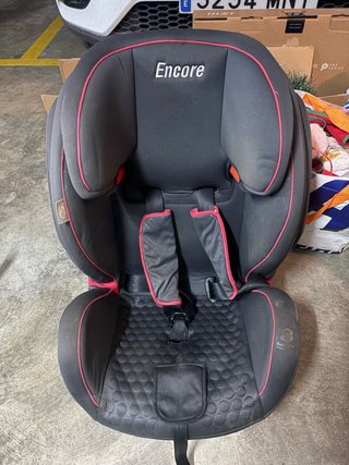 Silla de coche Encore negra y roja