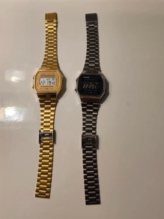 2x Relojes Casio Dorado y Plateado