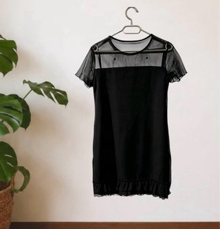 Talla M. Vestido decorado con perlas SHEIN Privé