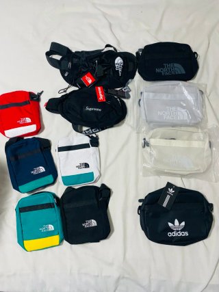 Riñoneras y bolsos The North Face negros