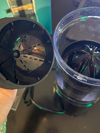 Exprimidor Eléctrico 140W 0.35L