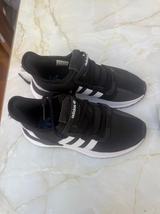 Zapatillas Adidas Negras Talla 36 Nuevas