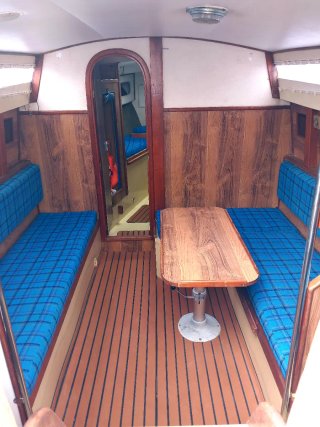 Barco velero Moody 30