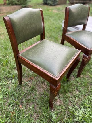 Juego de 2 Sillas Antiguas Madera y Piel