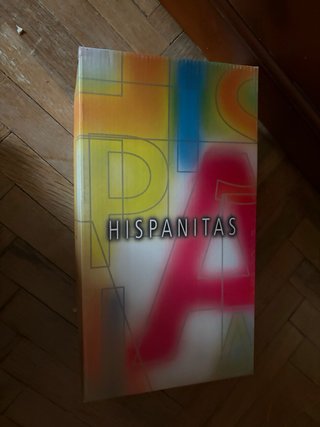 Zapatos de tacón beige con adorno