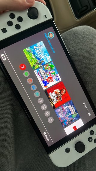 Nintendo Switch OLED