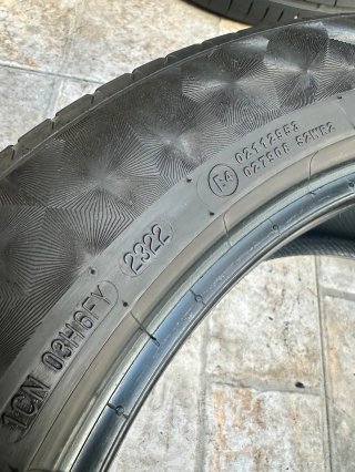 Neumáticos 225/55 R19 CONTINENTAL