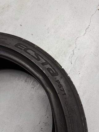 KUMHO ECSTA PS71 225/40 R18