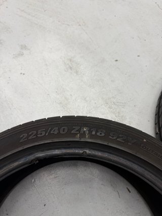 KUMHO ECSTA PS71 225/40 R18