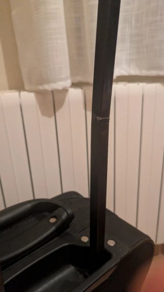 Maleta mediana Dunlop negra