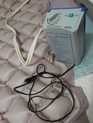 Colchón90 Antiescaras Mobiclinic  usado solo 6 dia