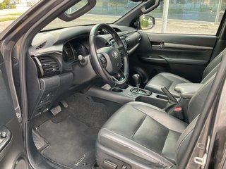 TOYOTA HILUX INVENCIBLE AUTOMÁTICO