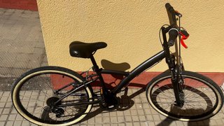 Bicicleta B'TWIN Negra