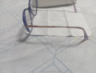 Gafas Nina Ricci Azul Marino con detalles dorados