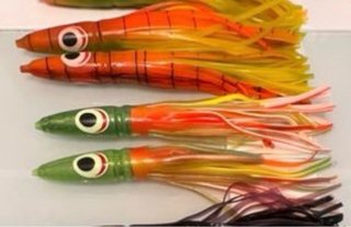 4 señuelos de pesca