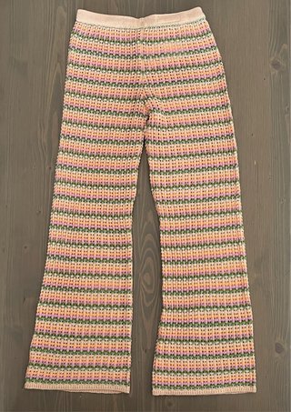 Pantalones crochet Zara