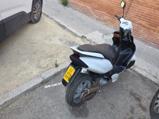 Yamaha Jog RR Blanca - Vendo o Cambio