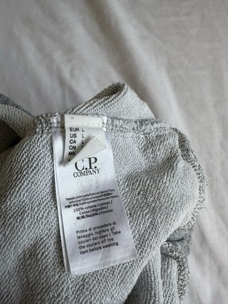 CP Company Pantalón Corto Gris