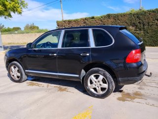 Porsche Cayenne 2005