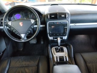 Porsche Cayenne 2005