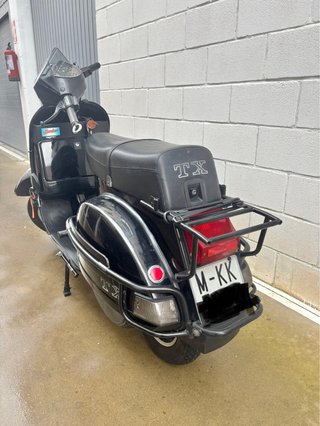 Vespa 200 TX Negra