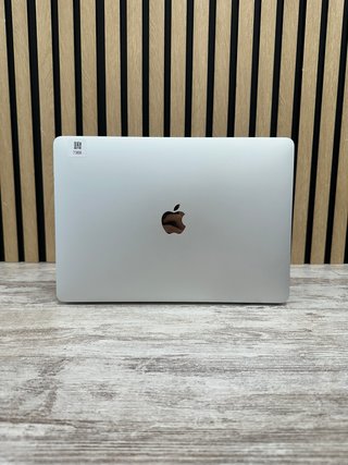 MacBook Pro 13" 2018 TB i7 16GB 500GB