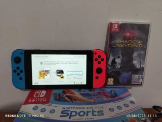 Nintendo Switch +  Shadow Labyrinth+ accessori