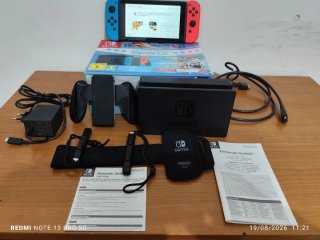 Nintendo Switch +  Shadow Labyrinth+ accessori