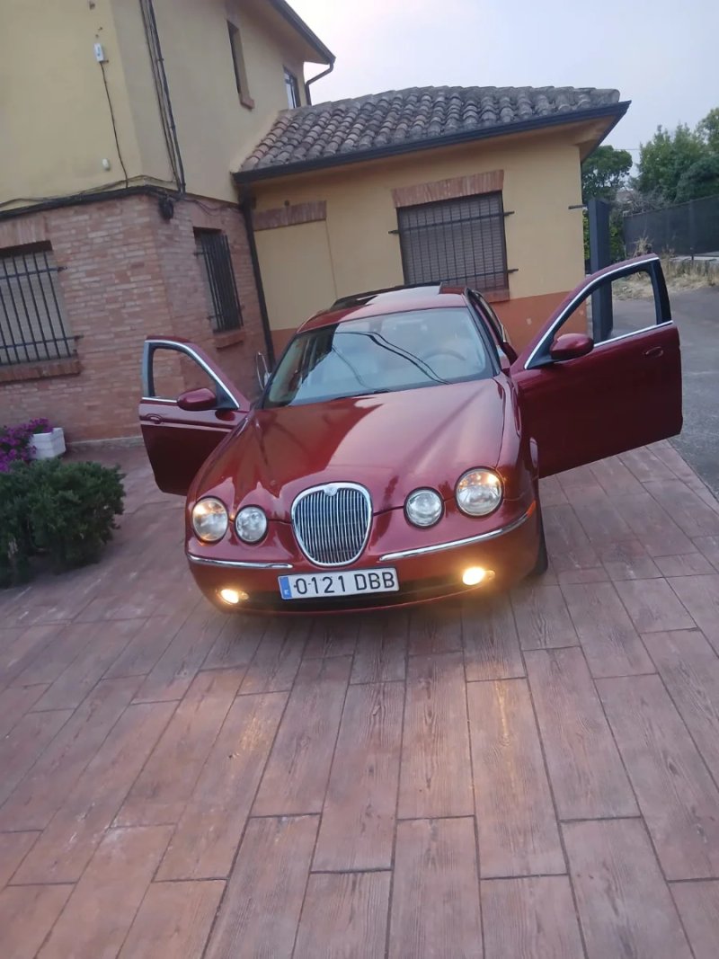 Jaguar S-Type 2006 - foto 1