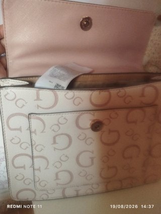 Bolso Guess Beige y Plateado