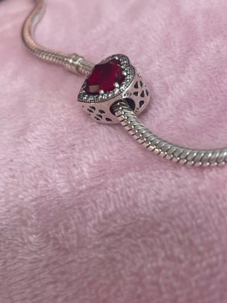 Charm Corazón Rojo Circonitas