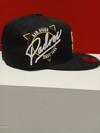 Gorra New Era 59FIFTY San Diego Padres Talla 7.1/2