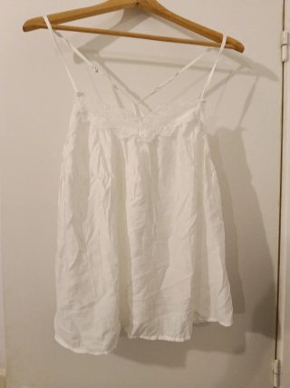 Camiseta tirantes blanca encaje
