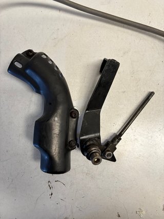 Pinza y bomba freno trasero Derbi Senda