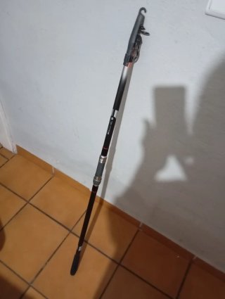 Caña de pescar telescópica