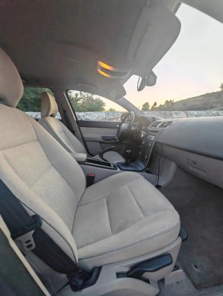 Volvo V50 2010