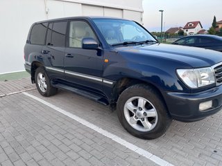 Toyota Land Cruiser 100 2004