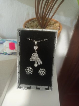 Conjunto Collar y Pendientes Oso Brillante